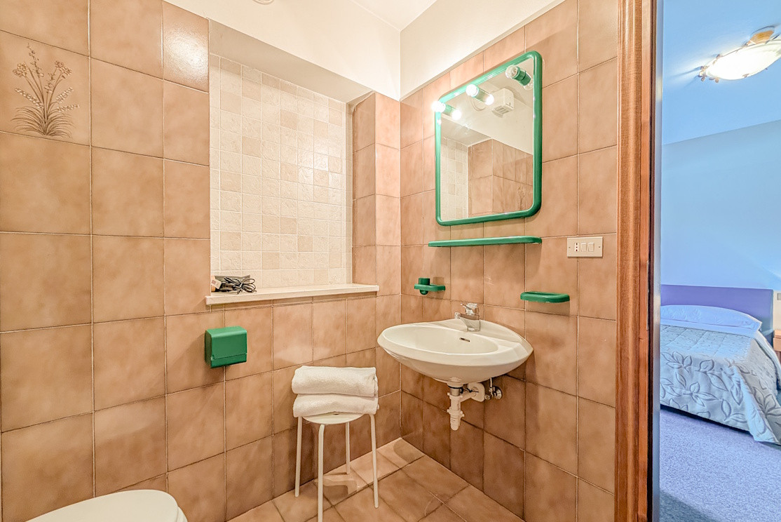 media.camera-doppia-familiare-5-leres-pastry-hotel
